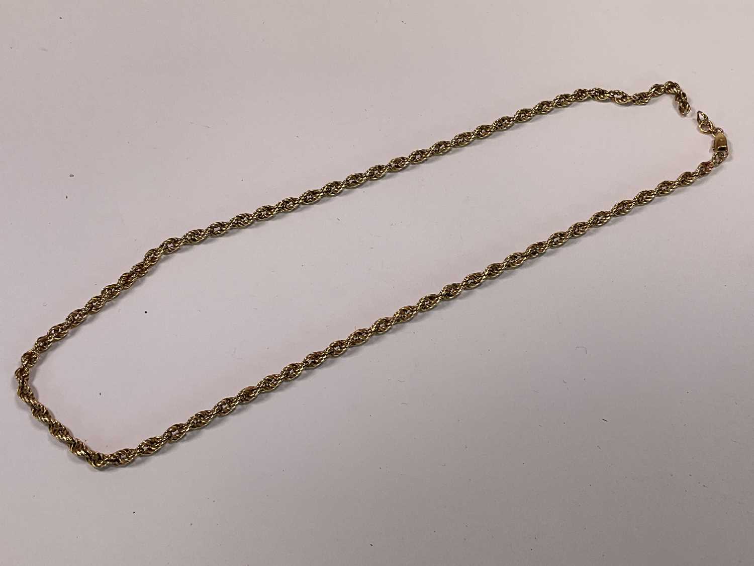 A 9ct gold twist rope chain, length 56cm, (af), approx 11g. - Image 2 of 4