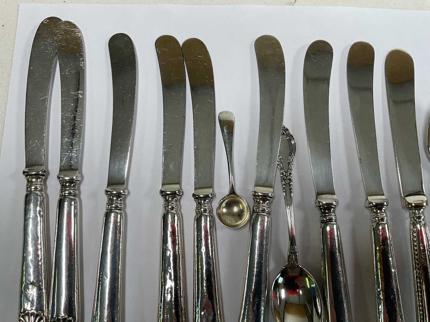 A group of hallmarked silver flatware comprising two preserve spoons, five teaspoons, six coffee - Image 2 of 6
