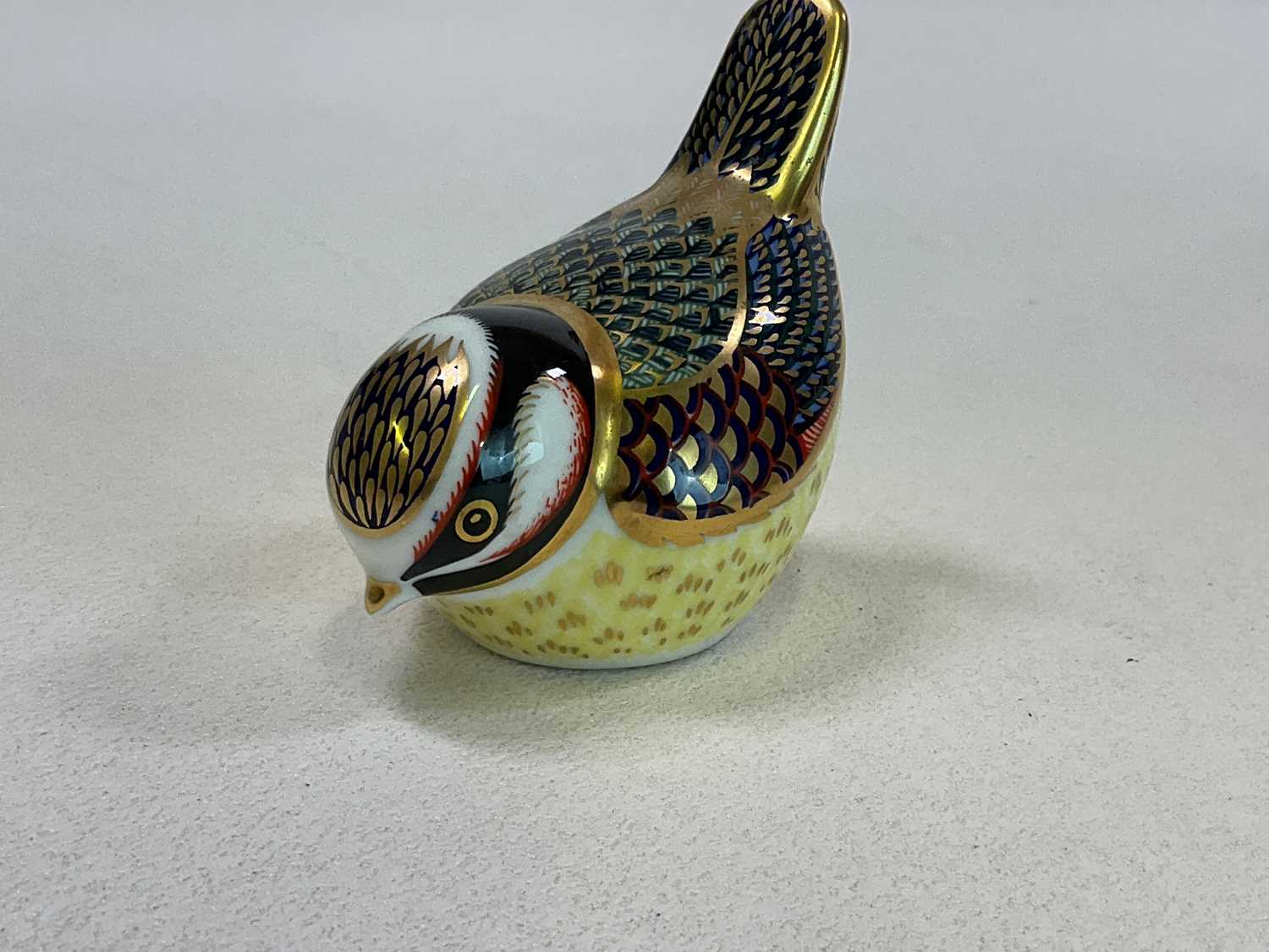 ROYAL CROWN DERBY; a collection of four bird paperweights including a Collectors' Guild Crested - Image 4 of 9