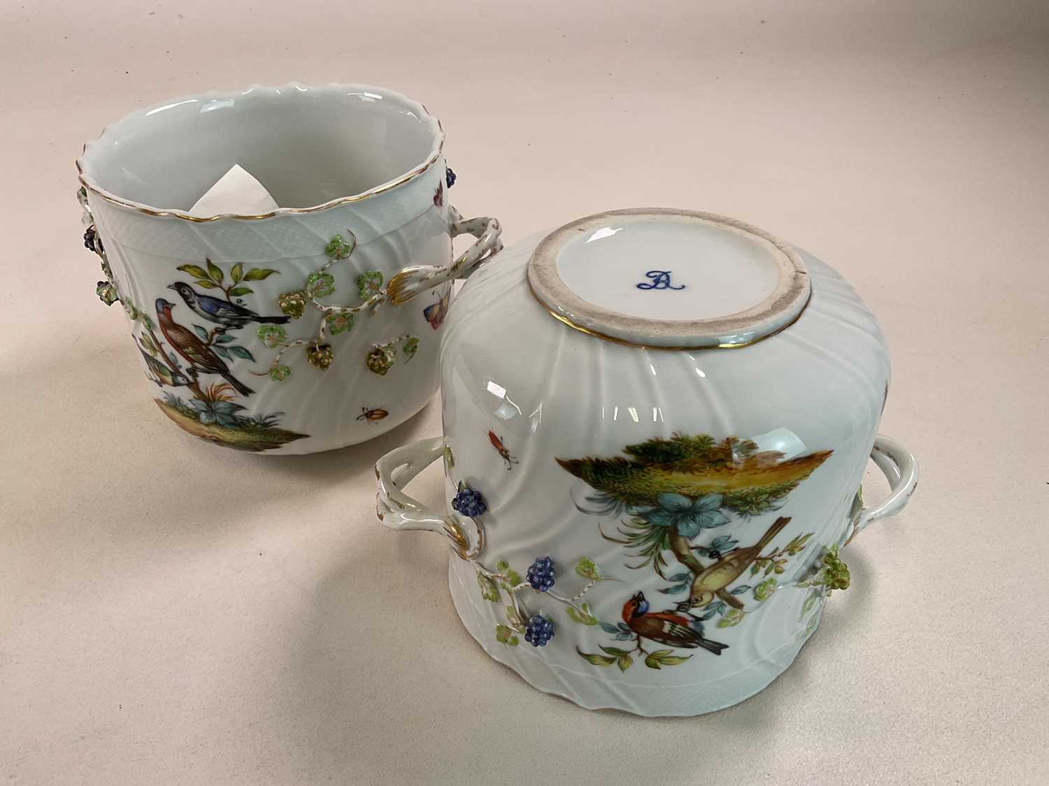 A large pair of circa 1900 German porcelain twin handled jardinières, each decorated with exotic - Image 3 of 3