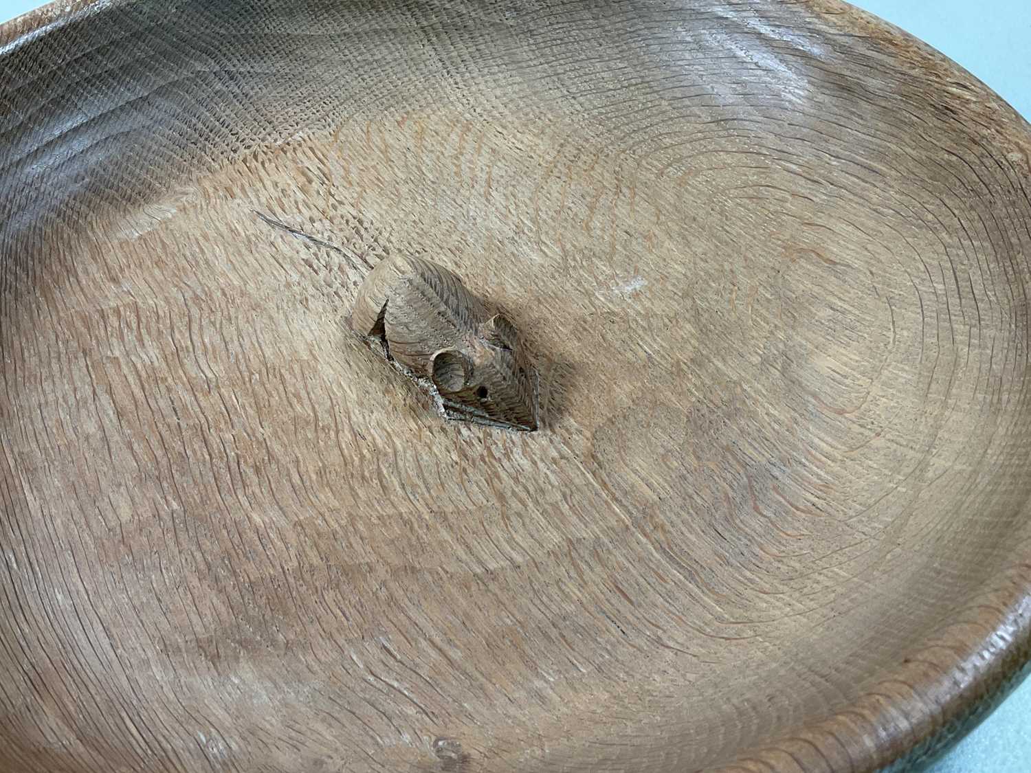 ROBERT 'MOUSEMAN' THOMPSON; a shallow oak fruit bowl with the carved signature mouse to the - Image 4 of 4