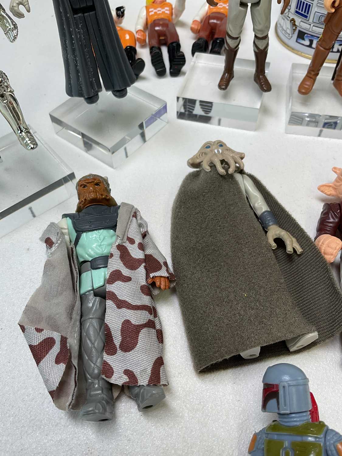 A group of original Star Wars figures, the legs stamped with various places of manufacture including - Image 3 of 4