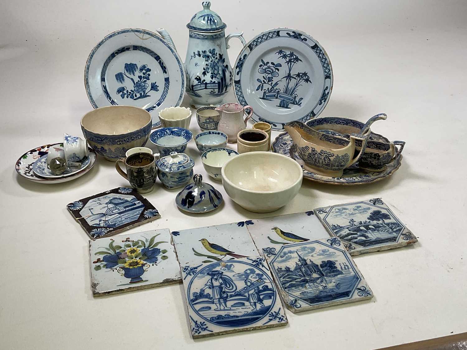 An interesting collection of 18th and 19th century ceramics including an 18th century pearlware