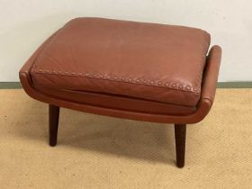 AAGE CHRISTIANSEN FOR ERHARDSEN & ANDERSEN; a mid 20th century Danish leather Matador footrest, 40 x