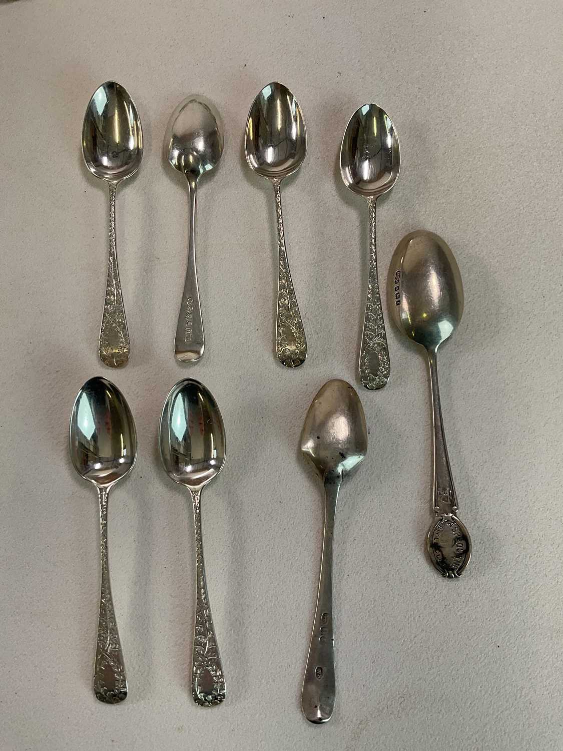 WILLIAM ELEY; a set of three George IV hallmarked silver fiddle pattern tablespoons, a matched set - Image 6 of 12