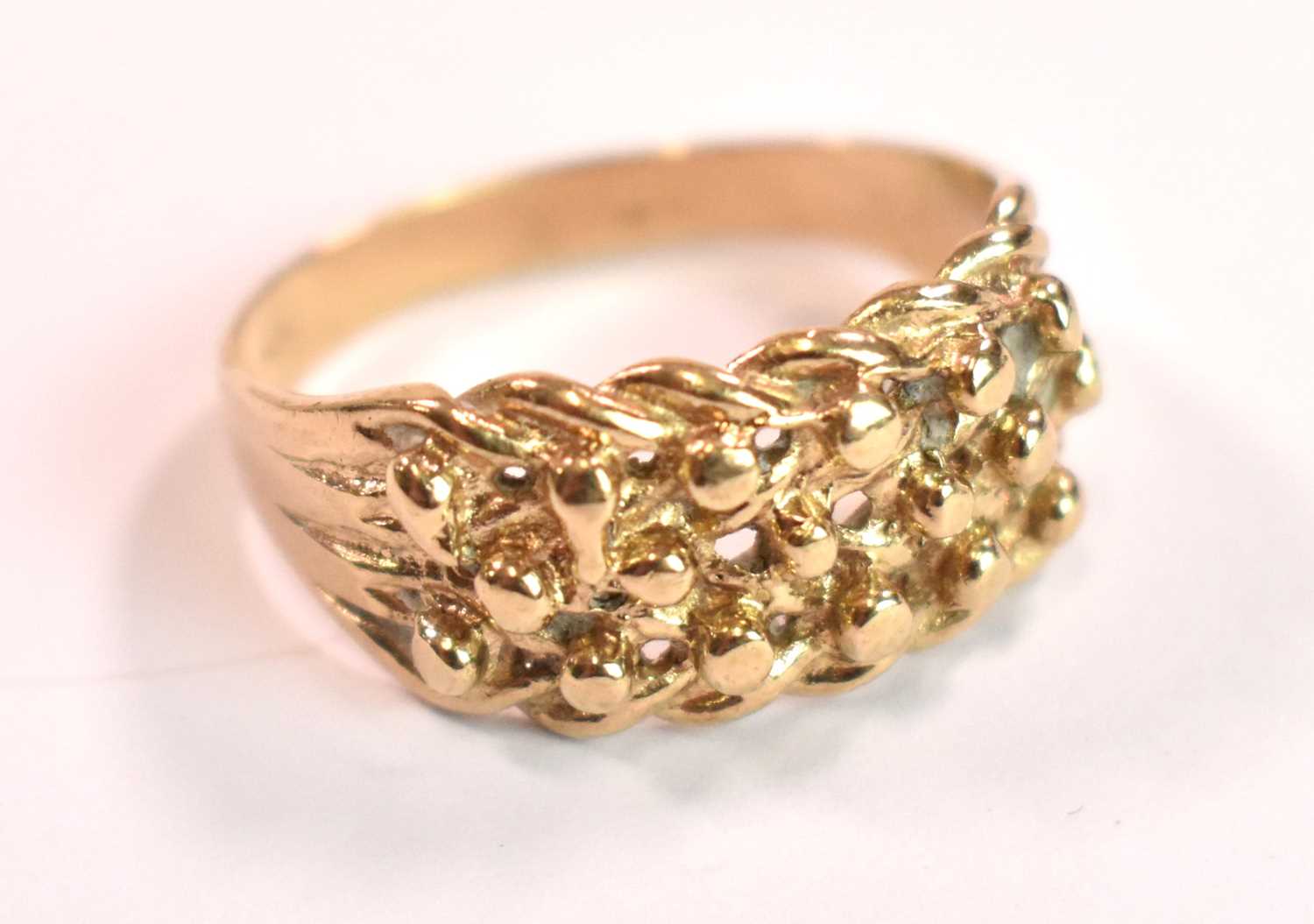 A 9ct yellow gold broad textured ring, size T 1/2, and a 9ct yellow gold signet ring (shank - Image 2 of 5