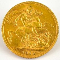 An Edward VII sovereign 1914, George and Dragon, London Mint. Condition Report: - Approx. 7.98g.