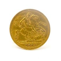 A Victorian half sovereign, 1897, veiled head, George and Dragon, London Mint.