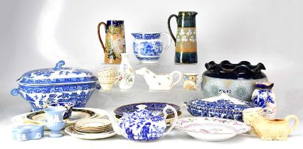 A quantity of mixed ceramics, including a Doulton blue and white gilt-heightened vase, a Wedgwood