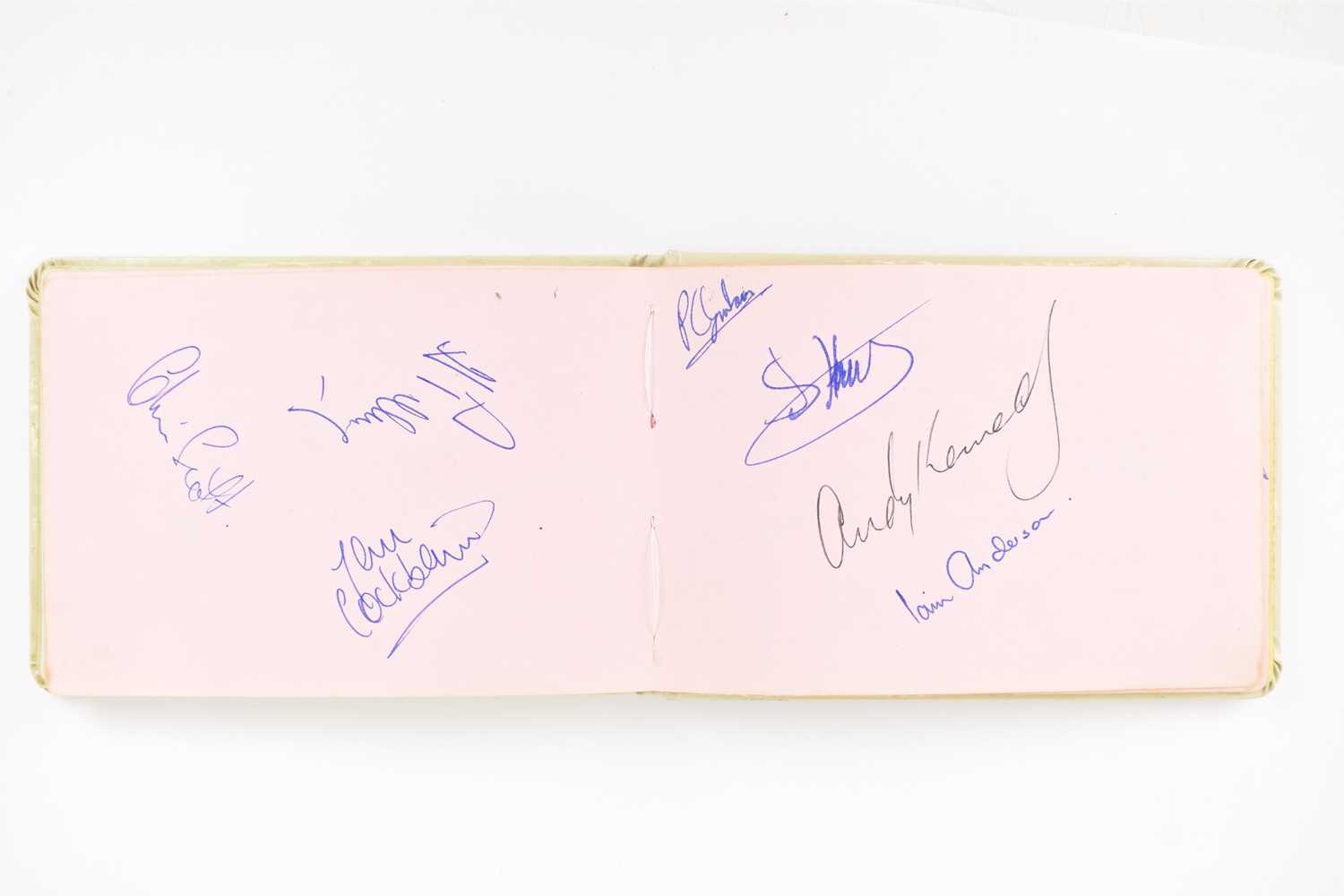 A pocket autograph album containing mainly signatures of the 1970s Lancashire Cricket Team. - Bild 5 aus 5