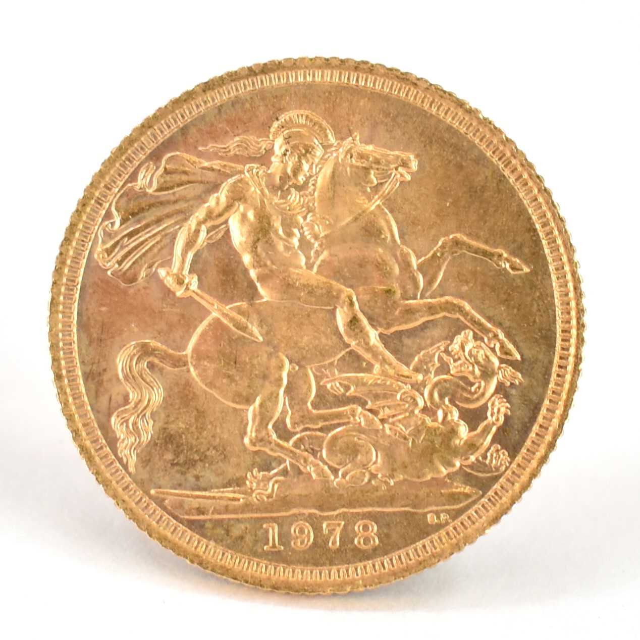 A Queen Elizabeth II full sovereign 1978, George and Dragon, London Mint. Condition Report: 7.9g.