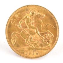 A George V half sovereign 1914, George and Dragon, London Mint.