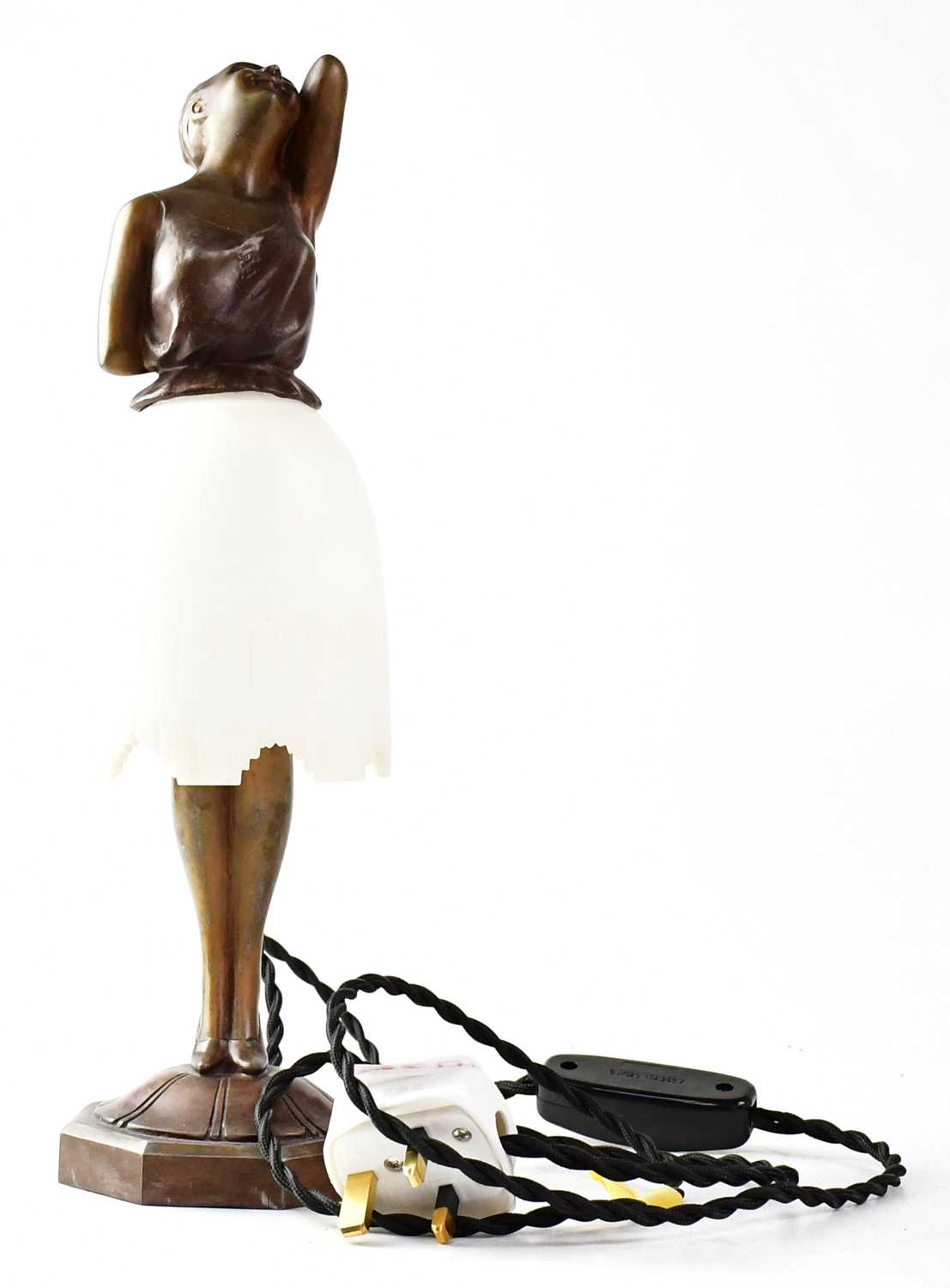 A painted spelter and alabaster figural table lamp in the form of a female, with her alabaster skirt - Image 2 of 2