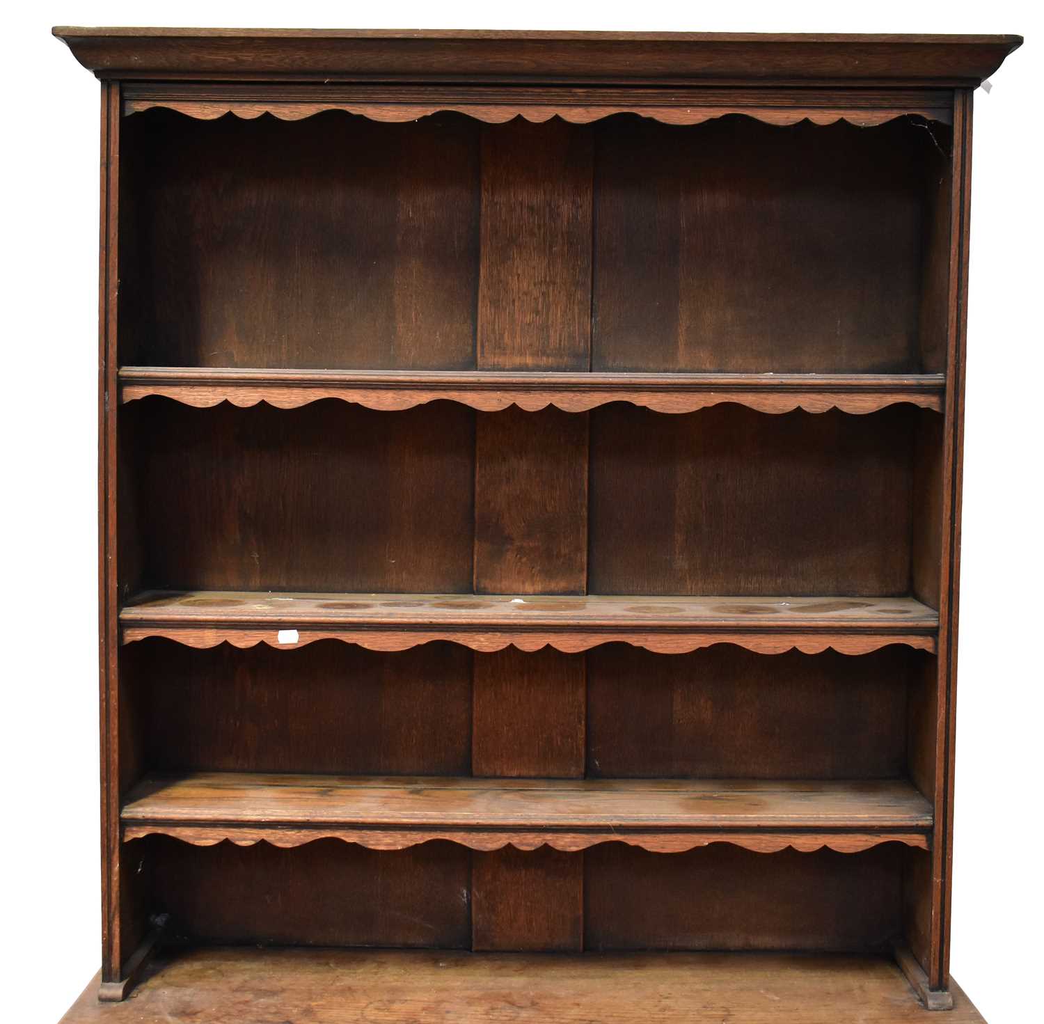 An early 20th century carved oak dresser with enclosed plate rack of three shelves, above a base - Image 3 of 3