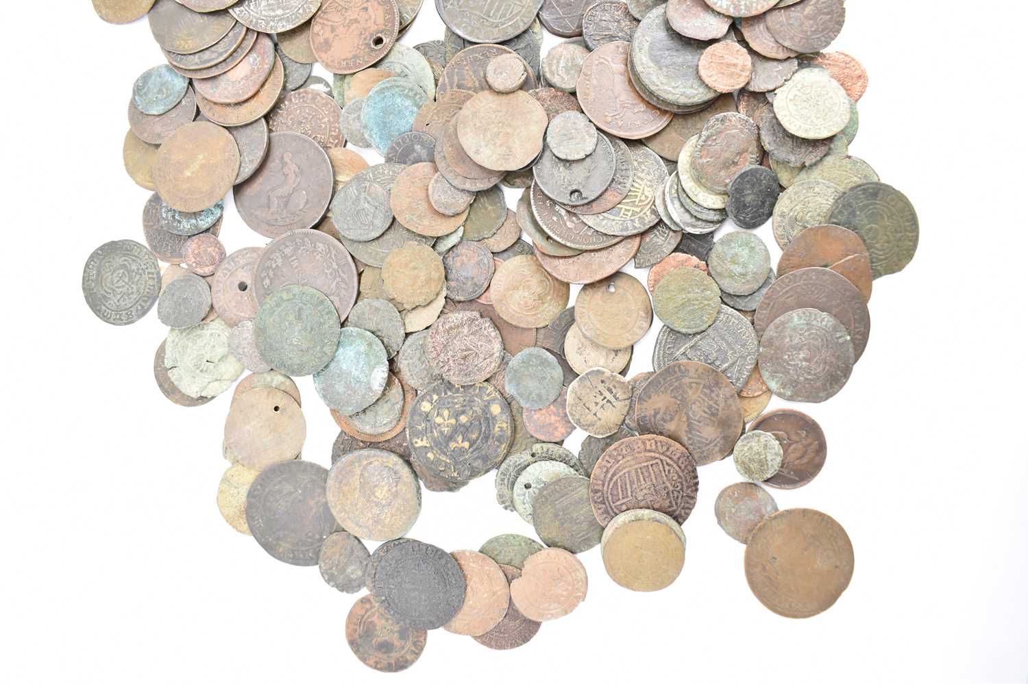 A good quantity of ancient and other coins, mostly copper, to include Roman, Greek and other World - Image 2 of 3