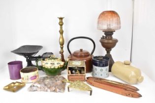 Various mixed collectibles to include a paraffin lamp with etched glass shade on cast iron base,