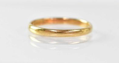 A 22ct yellow gold wedding band, size S, approx. 3.2g.