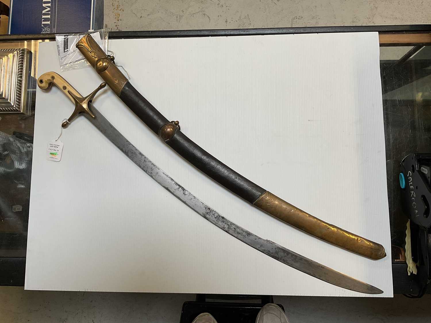 X A early 19th century Mameluke cavalry officer's sword, with 31" Kilij curved single-edged blade - Image 5 of 6