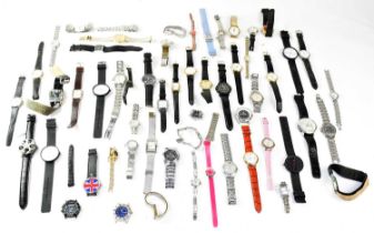 A large quantity of wristwatches, various brands.