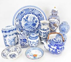 A small collection of modern Oriental ceramics to include vases, teapot, lidded ginger jars,