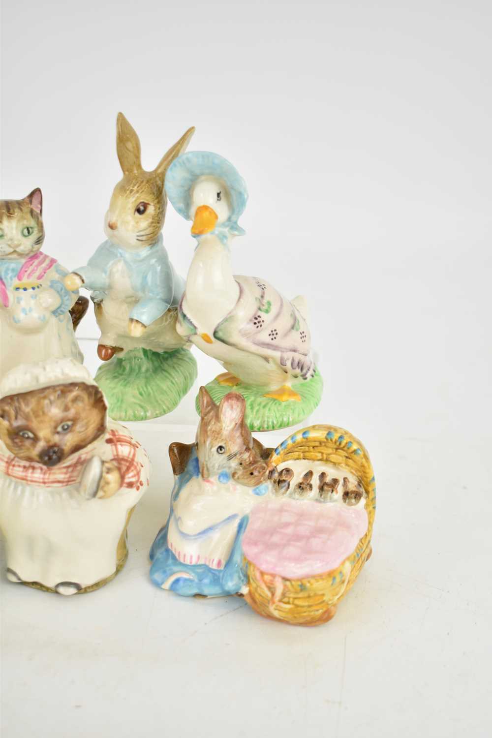 BESWICK; seven Beatrix Potter figures comprising 'Hunca Munca', 'Benjamin Bunny', 'Peter Rabbit', ' - Image 4 of 4