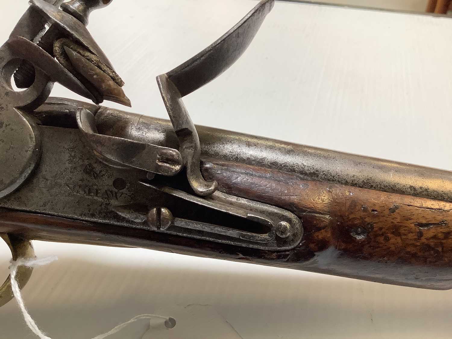 HENSHAW; a late 18th century 15 bore flintlock cavalry pistol, 9.5" barrel stamped with various - Image 6 of 7