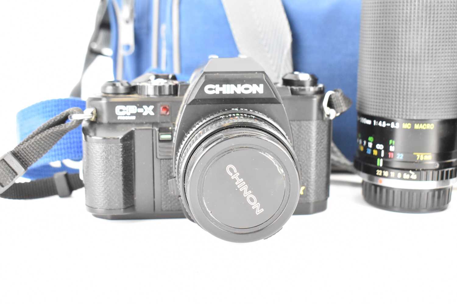 Two vintage cameras and equipment comprising an Exa 500, various lenses to include a Domiplan 2.8/ - Image 2 of 5