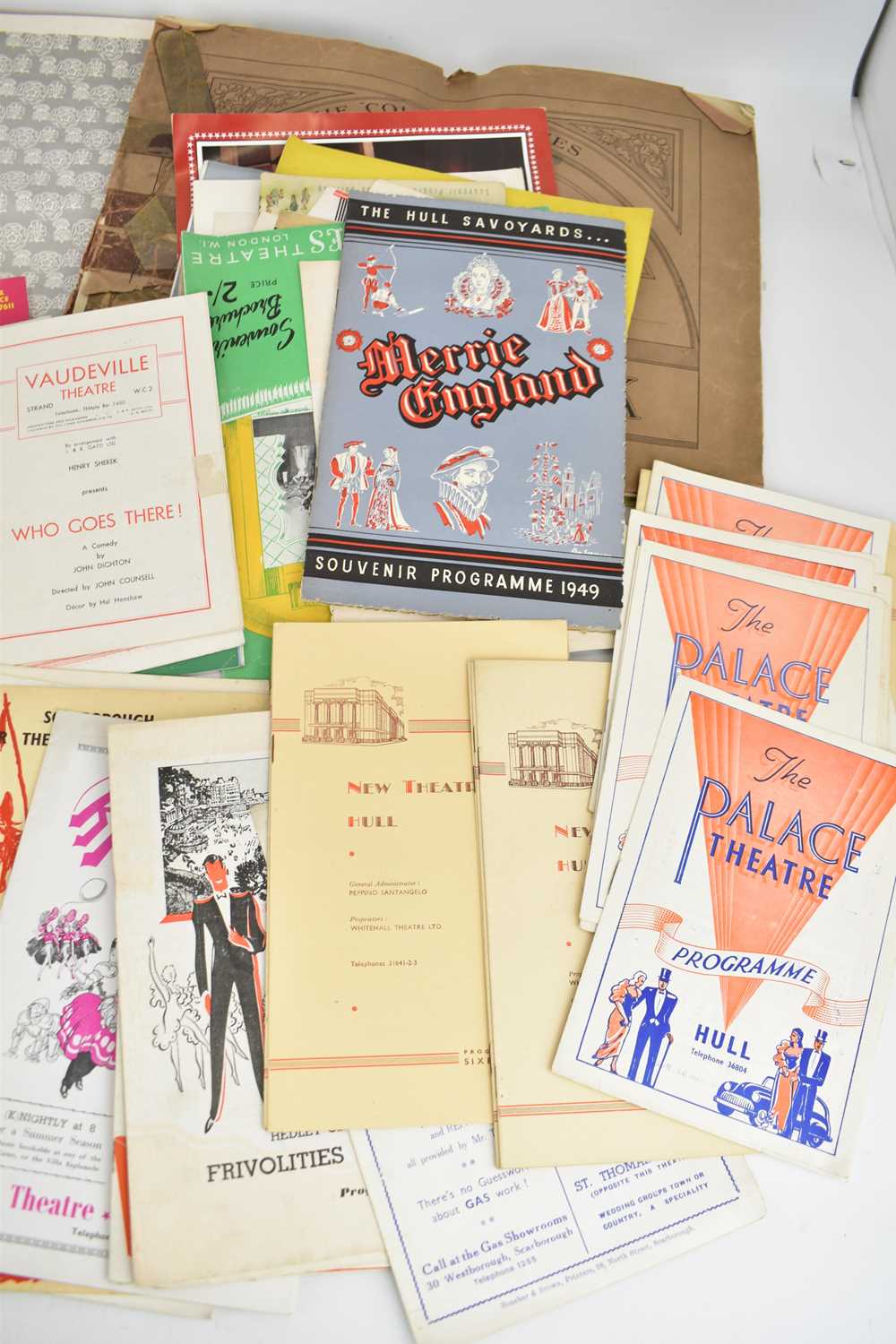 Ephemera to include various movie, theatre and ballet programmes from 1950s to current period. - Image 6 of 6