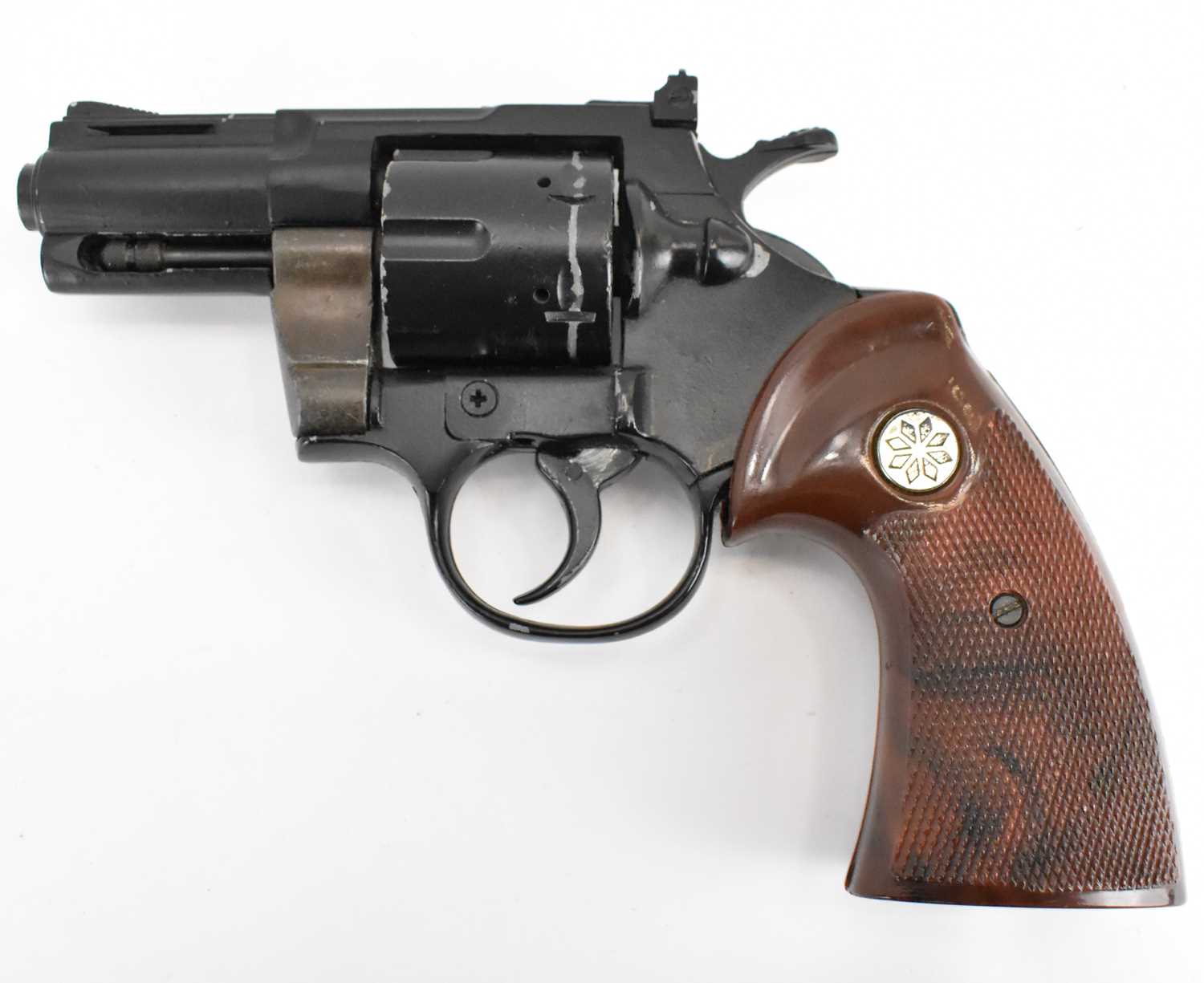 An Italian blank firing revolver. Condition Report: - Please note that this lot is not suitable - Image 3 of 3