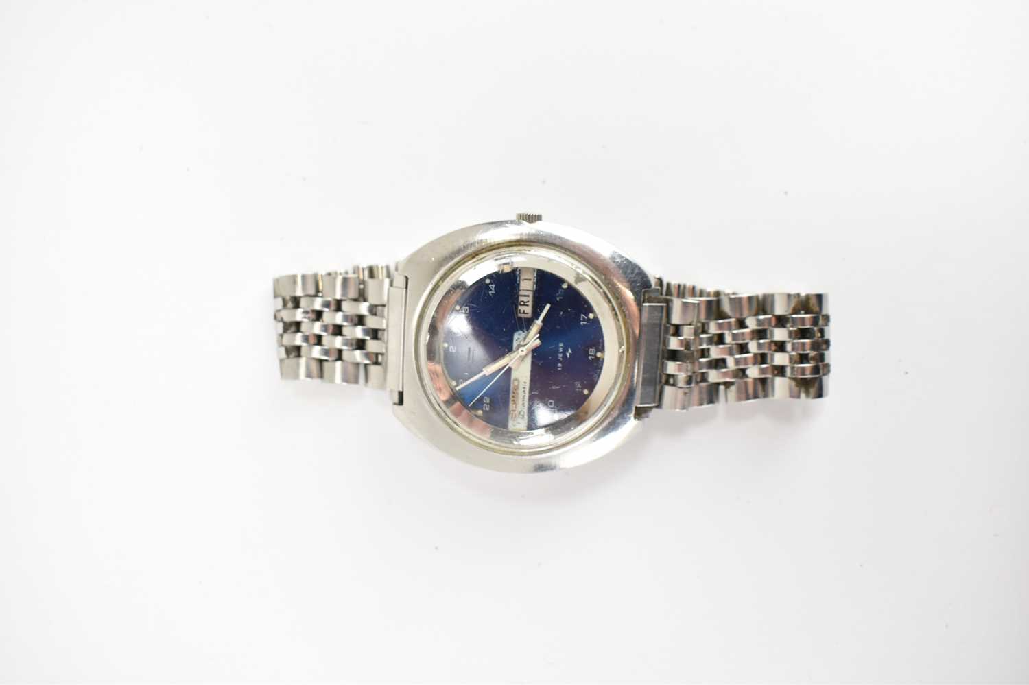 SEIKO; a vintage Diamatic automatic wristwatch, model number 7006-6020, 560127, with blue dial, - Image 2 of 4