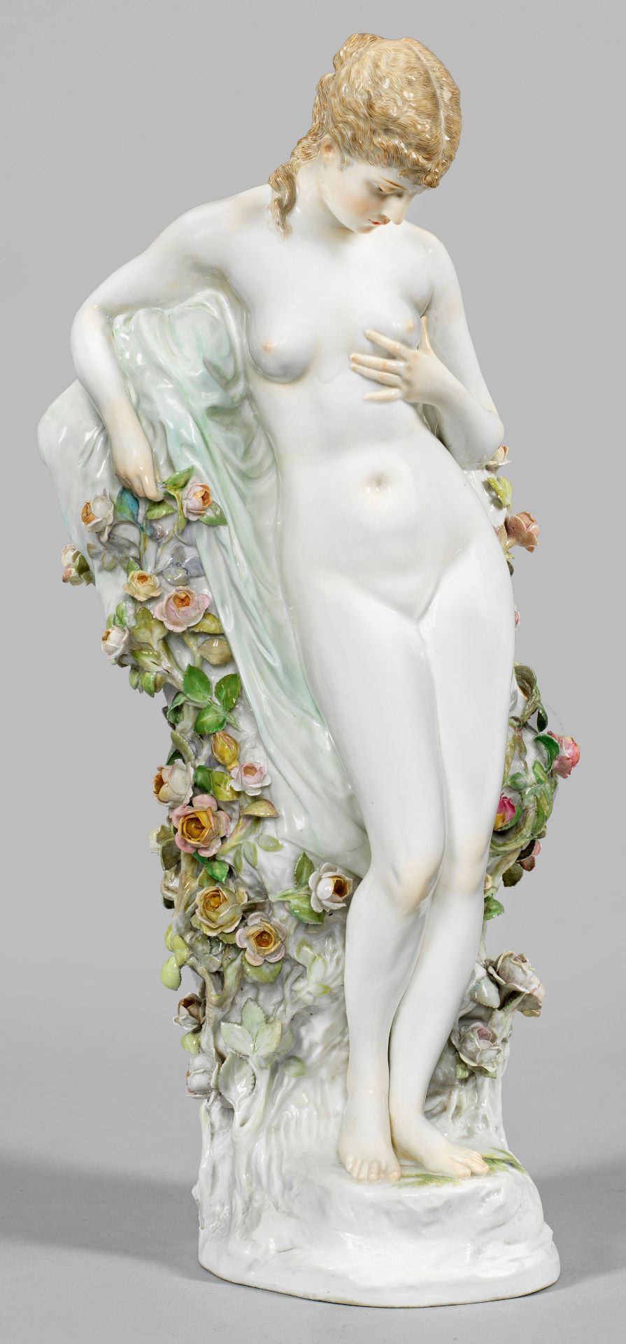 Seltene Meissen Jugendstil-Figur "Erblüht". Originaltitel