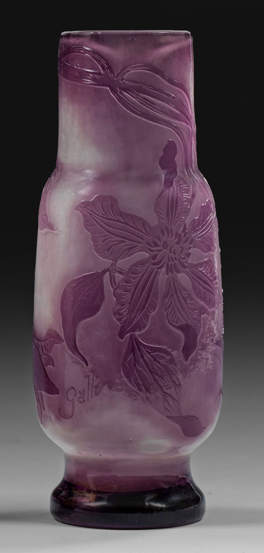 Jugendstil-Ziervase mit Clematis-Dekor von Emile Gallé