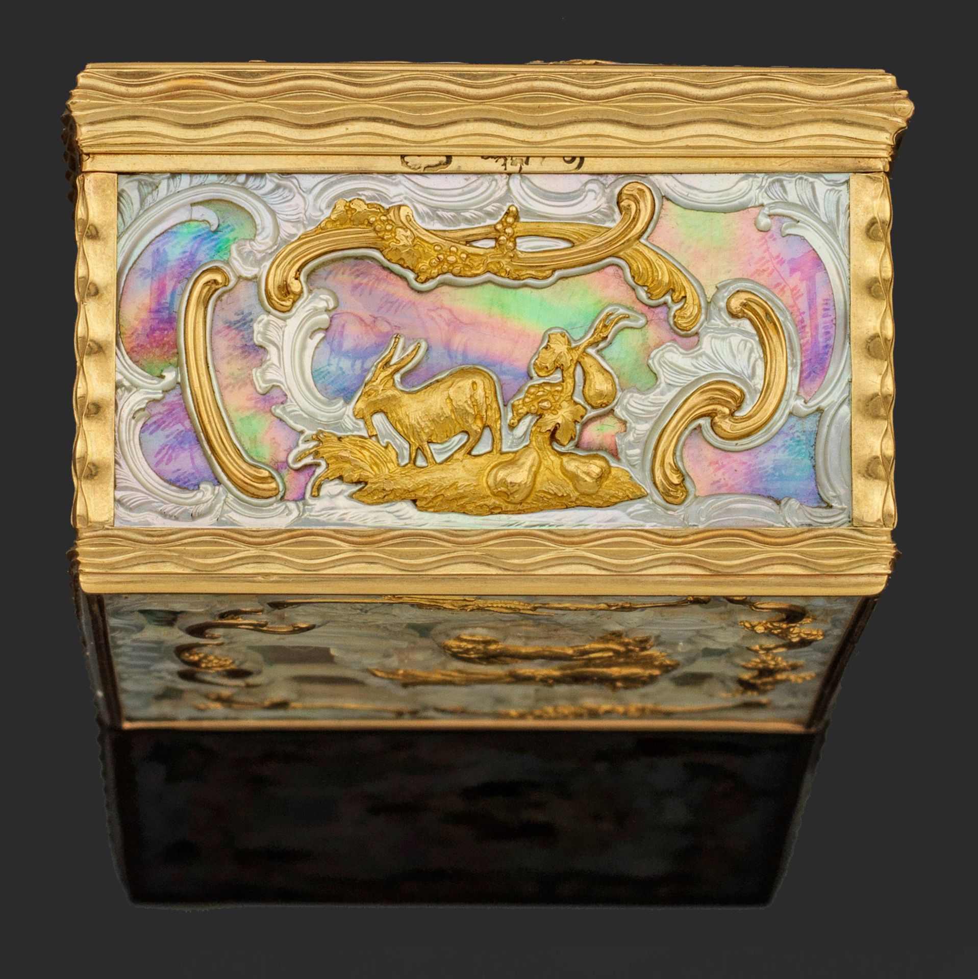 Museale Louis XV-Gold-Perlmutter-Tabatiere - Bild 7 aus 9
