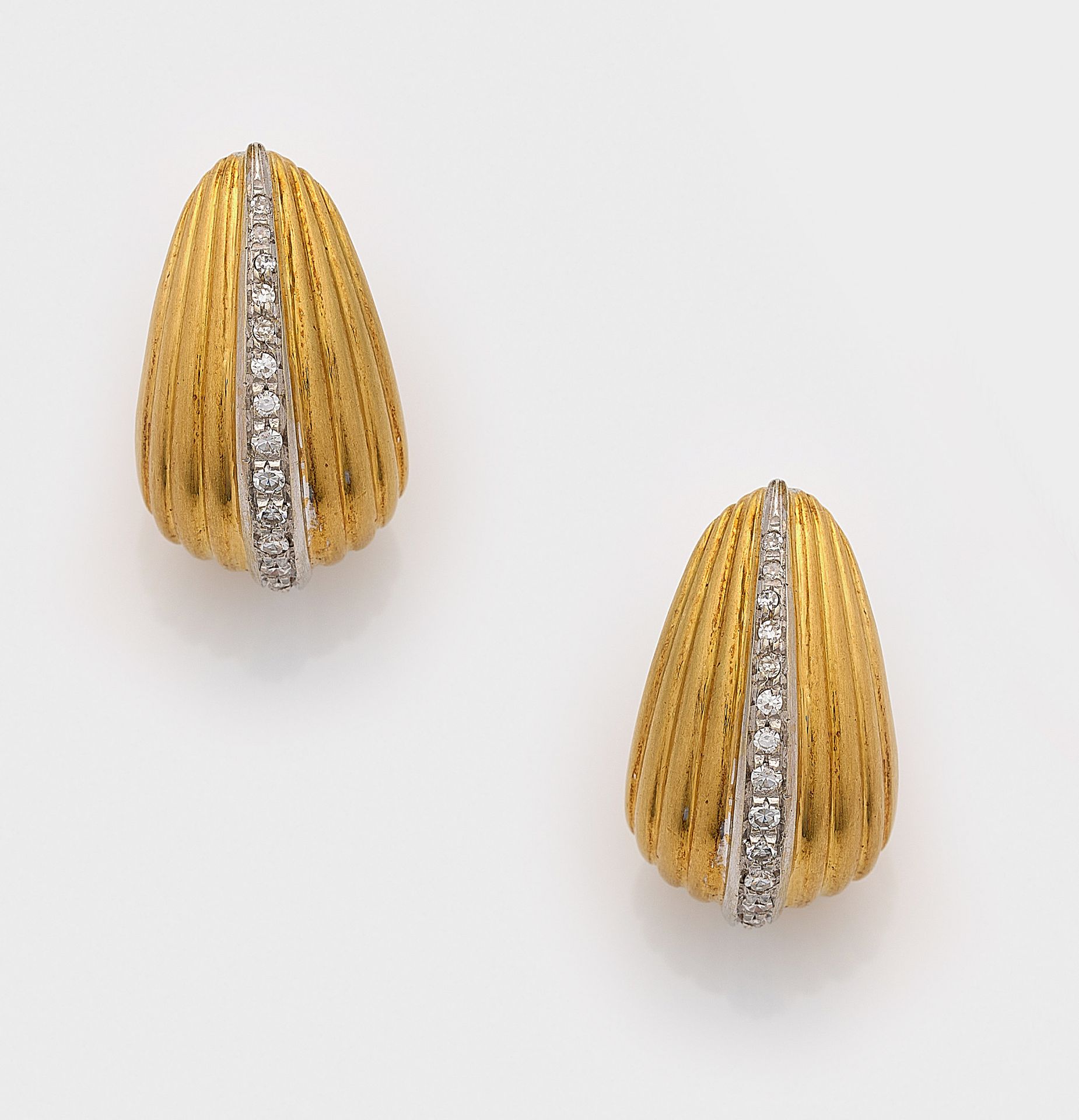 Paar elegante Diamant-Ohrclips von WEMPE