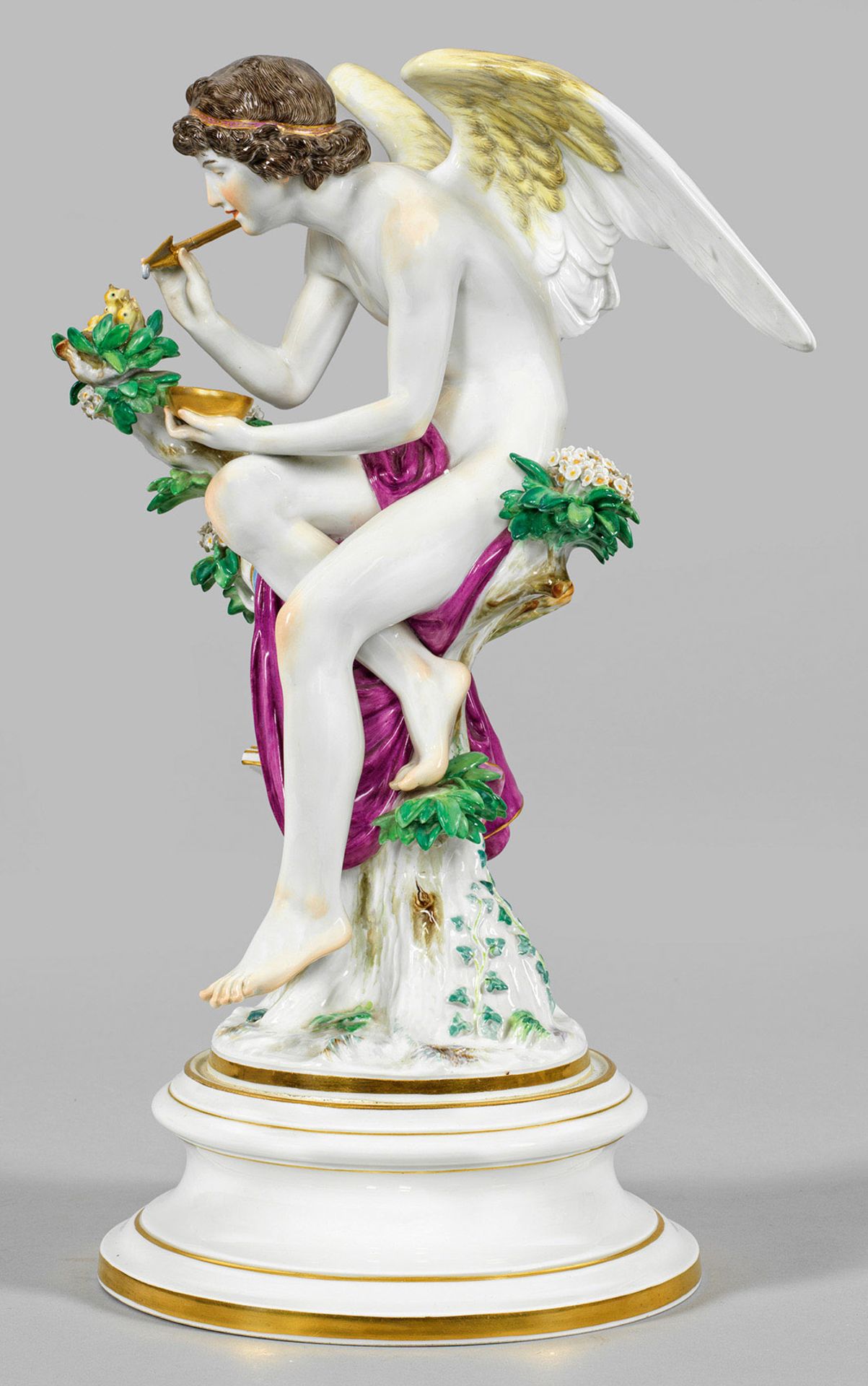 Große Meissen Figur "Amor, Nachtigallen fütternd".