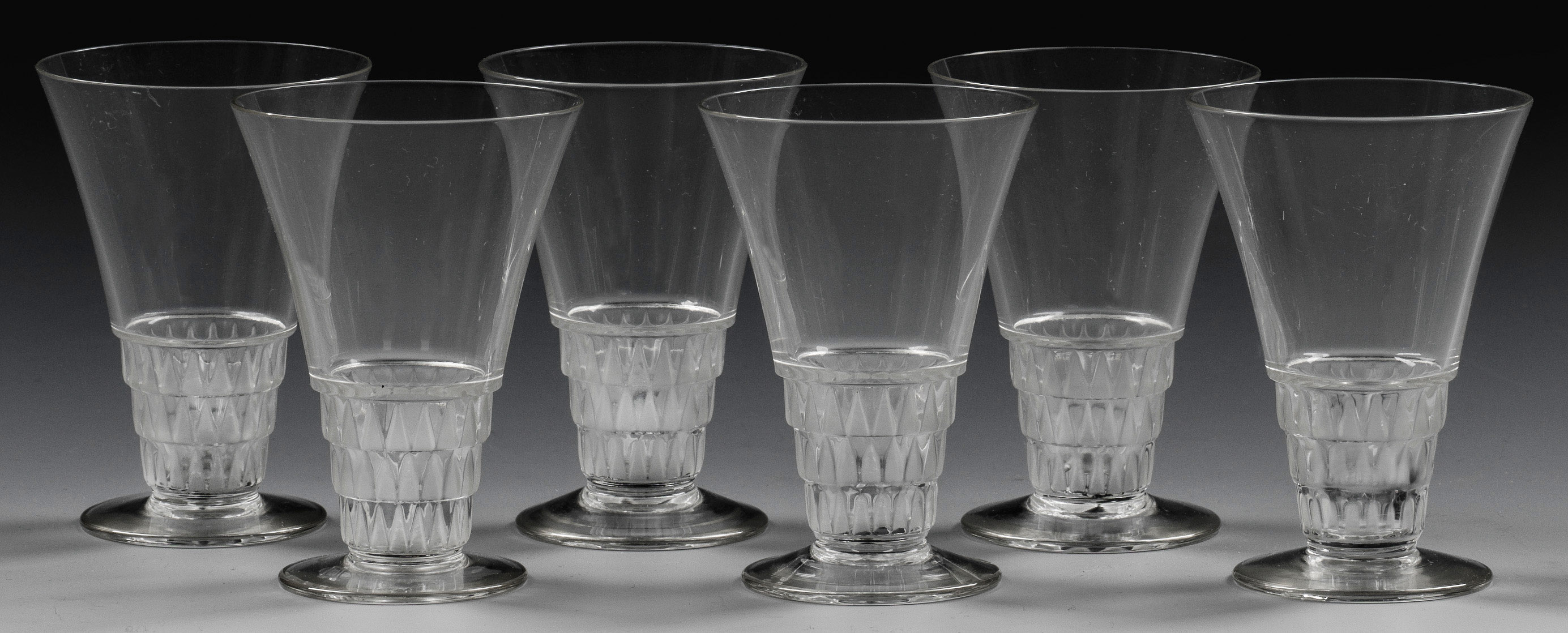 Satz von sechs Lalique-Gläsern "Bourgueil"