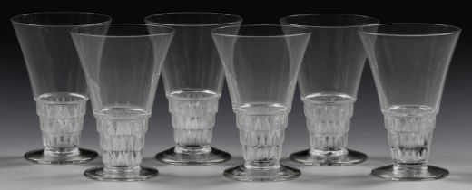 Satz von sechs Lalique-Gläsern "Bourgueil"