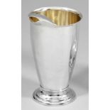 Eleganter Cocktail-Pitcher