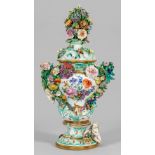 Prächtige Meissen Potpourrivase mit Blumendekor