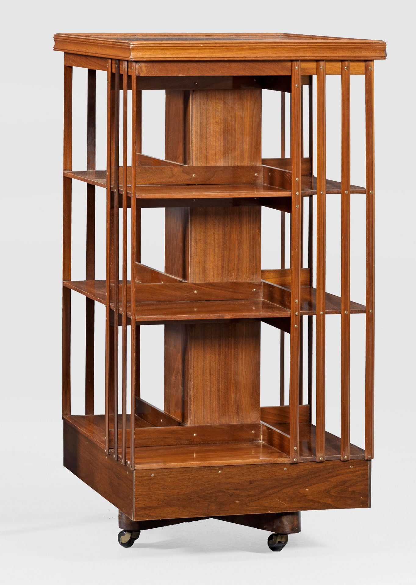 Großes Revolving Bookcase