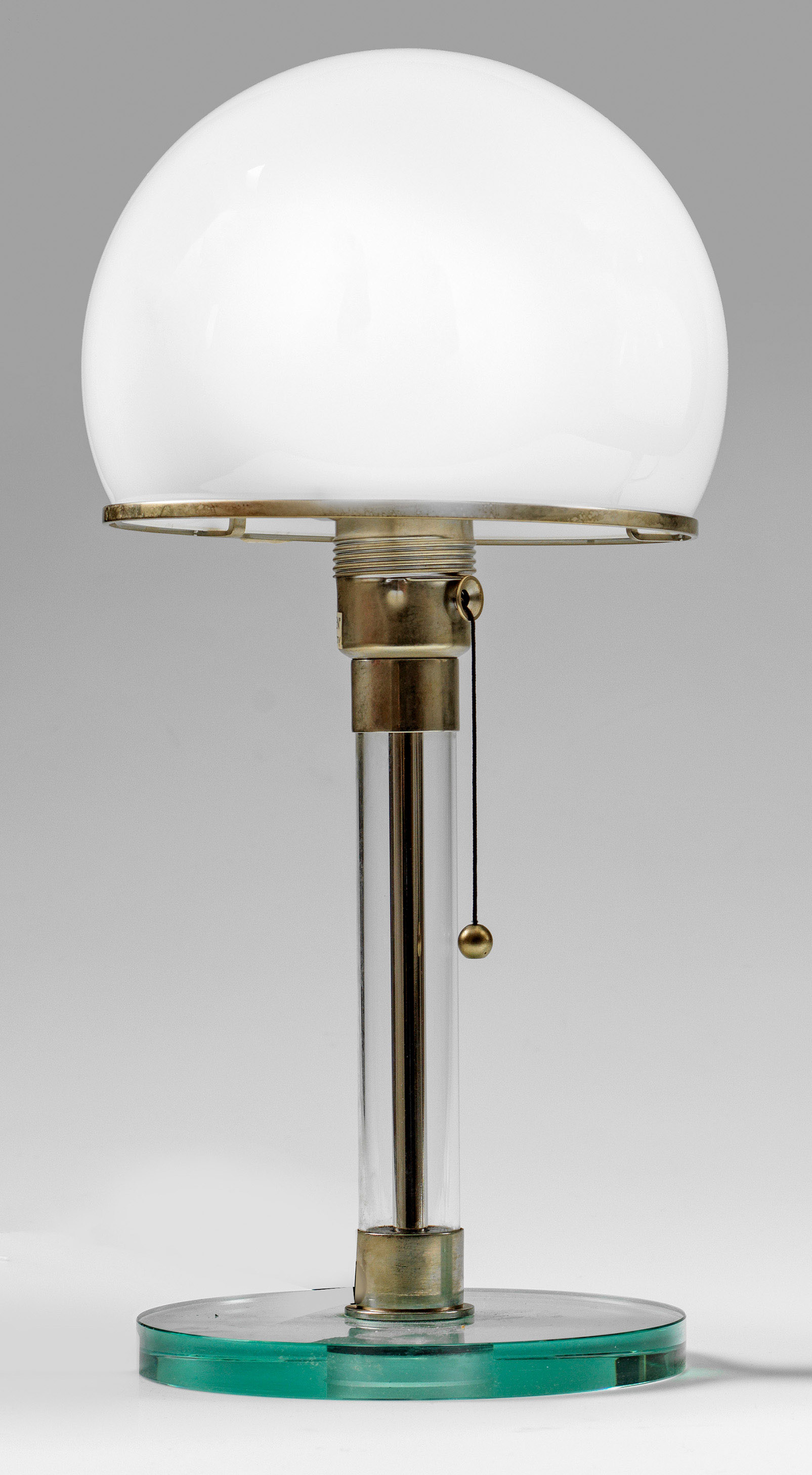 Bauhaus-Tischlampe "WG 24" von Wilhelm Wagenfeld