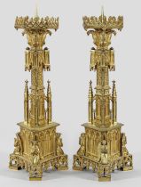 Paar große, neogotische Altarleuchter