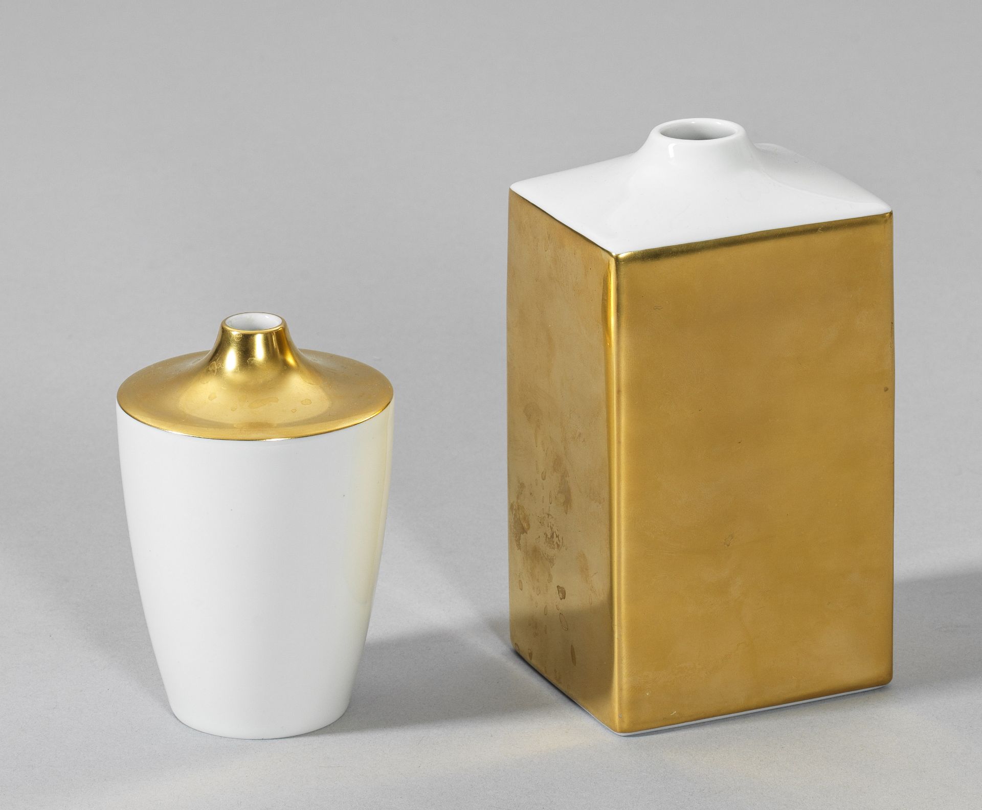 Zwei Vasen der Serie "Meissen Cosmopolitan"