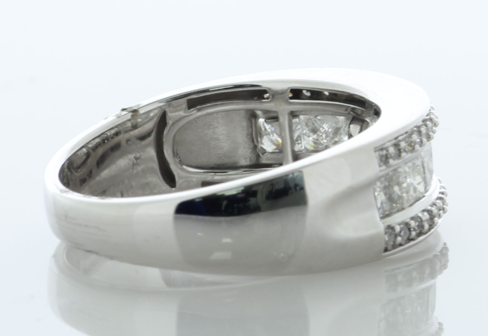 10ct White Gold Semi Eternity Diamond Ring 1.00 Carats - Valued By AGI £5,995.00 - Nine princess cut - Image 3 of 5