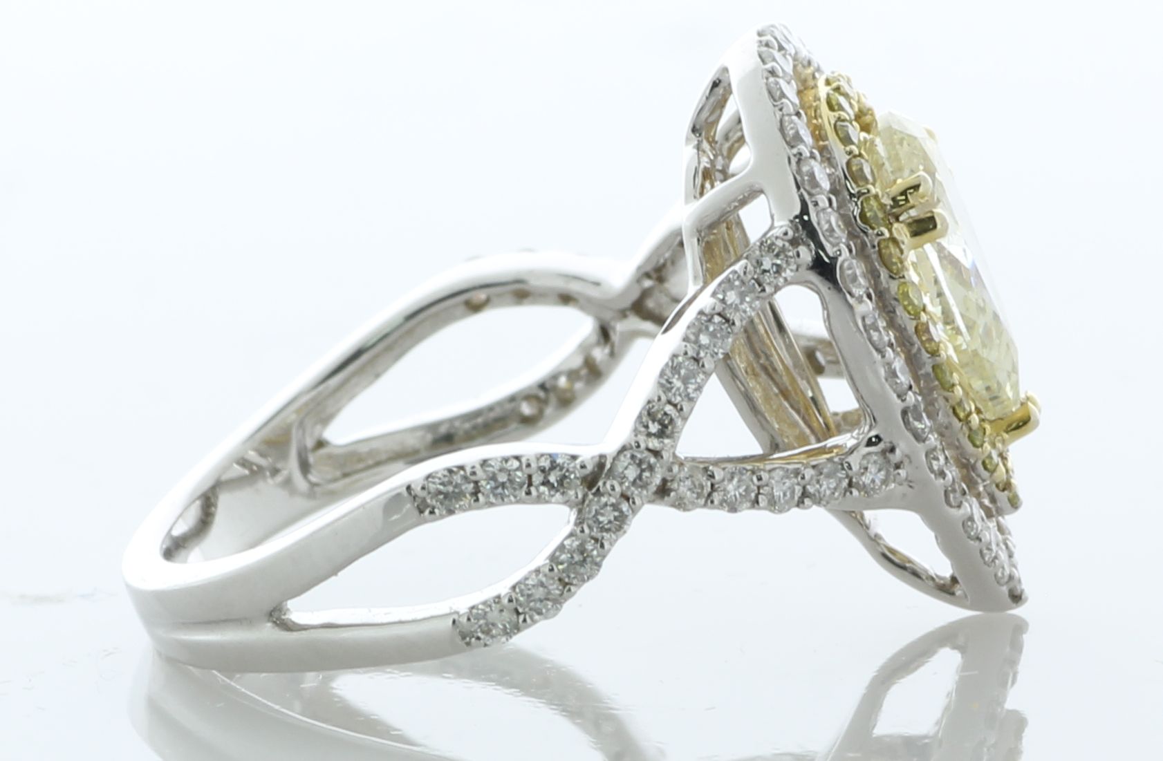 18ct White Gold Diamond Halo Ring 1.78 Carats - Valued By AGI £19,520.00 - A stunning fancy yellow - Image 3 of 5