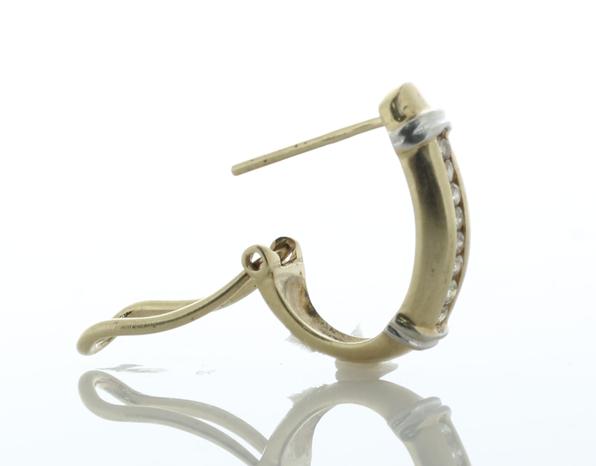 9ct Yellow Gold Diamond Hoop Earring 0.30 Carats - Valued By AGI £1,410.00 - A gorgeous pair of - Image 3 of 4