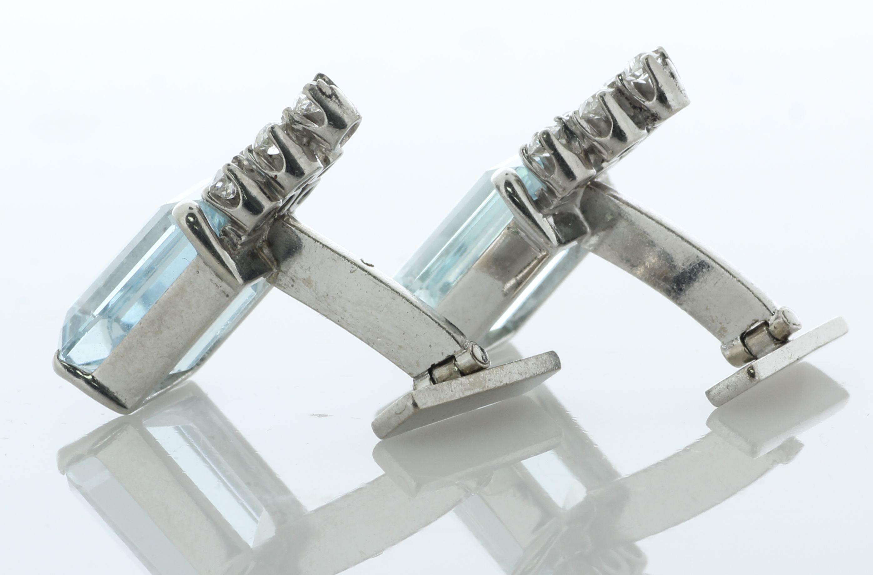 18ct White Gold Diamond And Aqua Marine Cuff Links (A12.00) 0.80 Carats - Valued By AGI £8,425. - Image 2 of 4