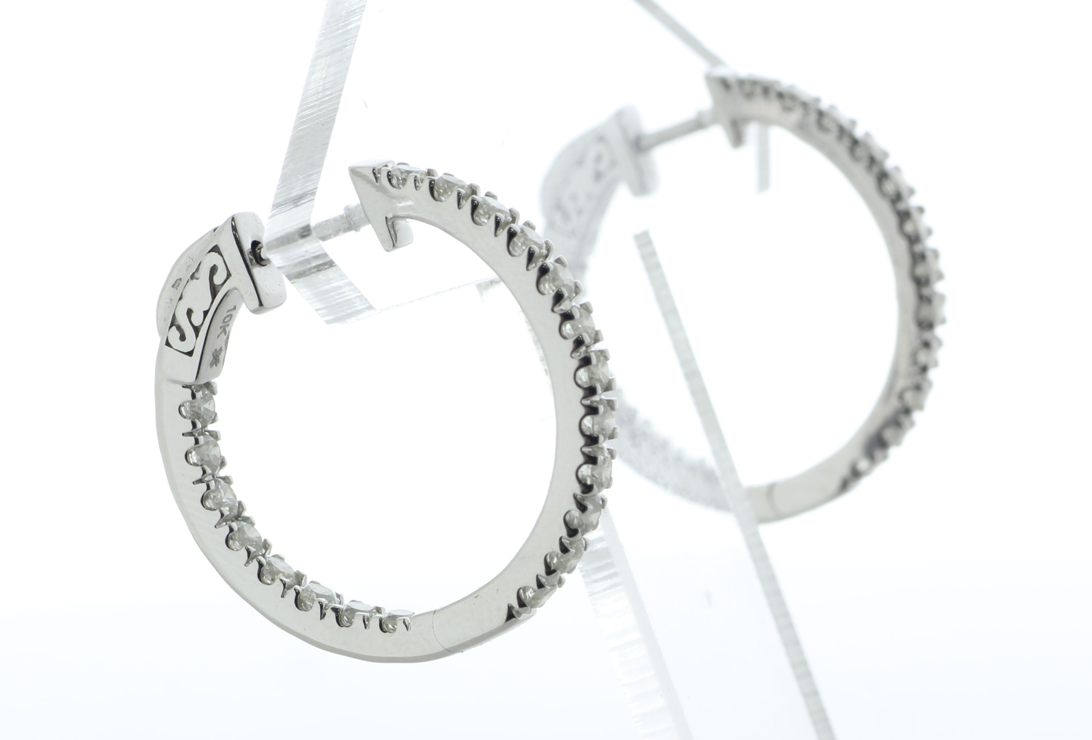 10ct Gold Diamond Hoop Earrings 1.50 Carats - Valued By AGI £4,915.00 - A gorgeous pair of diamond - Image 4 of 7