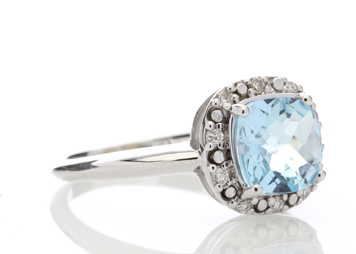 9ct White Gold Diamond And Blue Topaz Ring (BT1.79) 0.10 Carats - Valued By GIE £1,920.00 - A - Image 4 of 10
