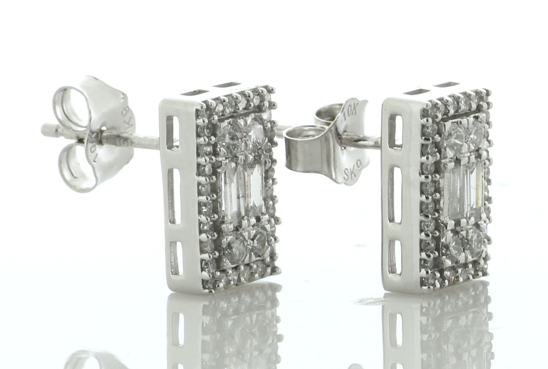 9ct White Gold Emerald Cluster Diamond Stud Earring 0.50 Carats - Valued By IDI £2,560.00 - Designed - Image 3 of 5